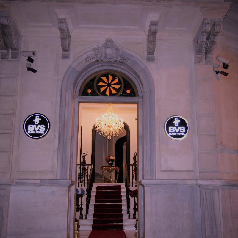 Lush Hotel Taksim - Special Category Istanbul Exterior photo